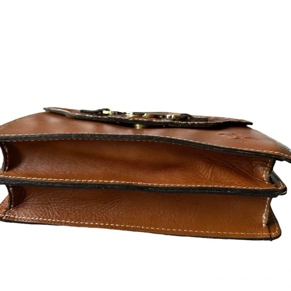 Patricia Nash Tooled Crossbody Handbag NWT - Picture 7 of 13